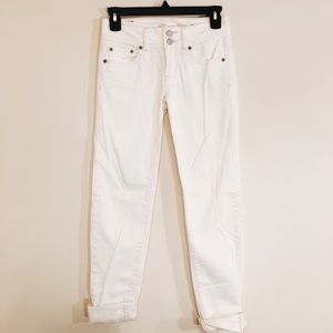 White American eagle jeans